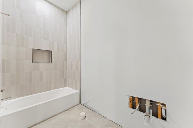 815 Lawrence Street, Houston, TX 77007