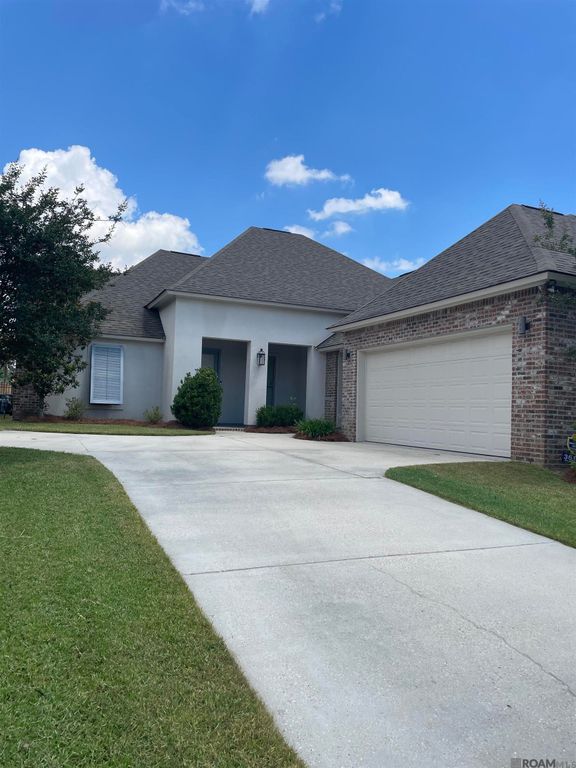 36138 Bluff Meadows Dr, Prairieville, LA 70769