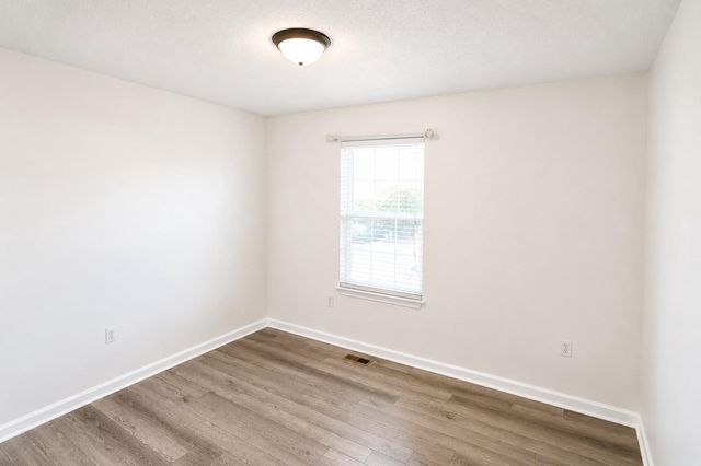 501 EMILY LN, Winchester, VA 22602