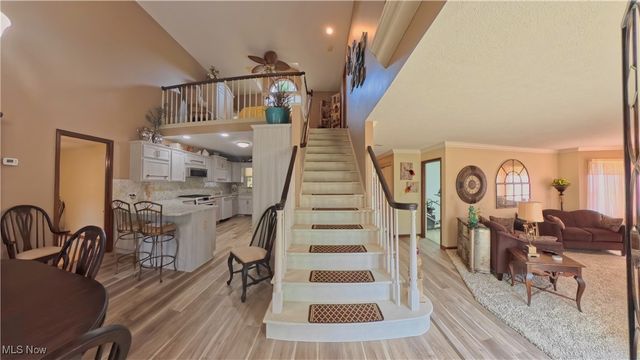 7017 Kirk Road, Canfield, OH 44406