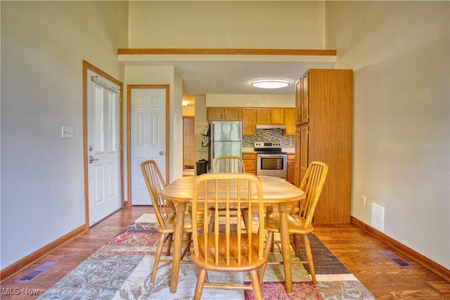 7017 Kirk Road, Canfield, OH 44406