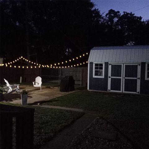 2102 Pearland Avenue, Pearland, TX 77581