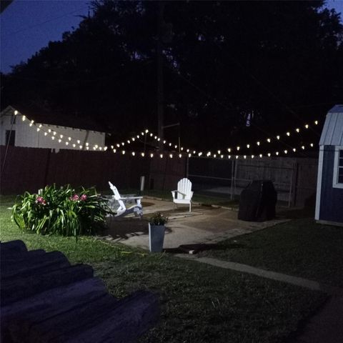 2102 Pearland Avenue, Pearland, TX 77581