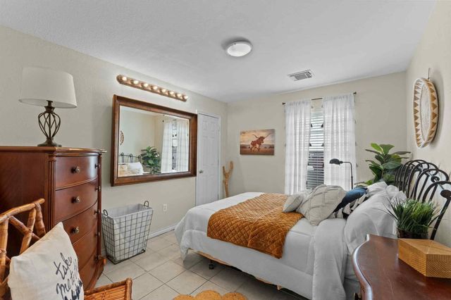 2102 Pearland Avenue, Pearland, TX 77581