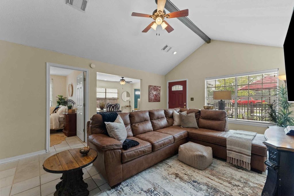 2102 Pearland Avenue, Pearland, TX 77581