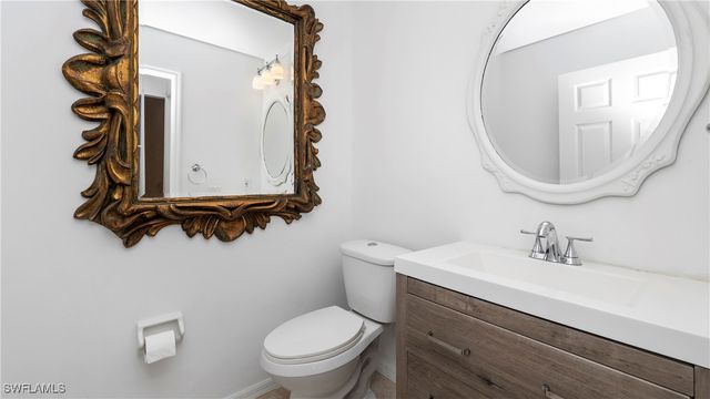 252 Via Perignon 10-3, Naples, FL 34119