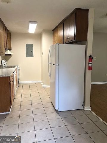 370 Jockey Club Drive, Athens, GA 30605