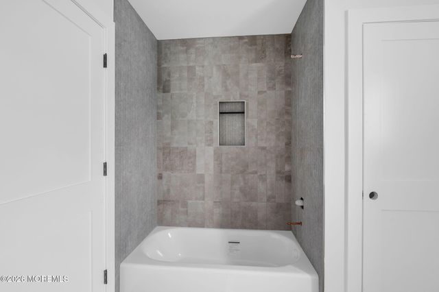 23 Wicker Place, Morganville, NJ 07751