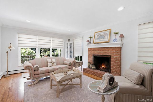4 Jefferson Landing Circle, Port Jefferson, NY 11777