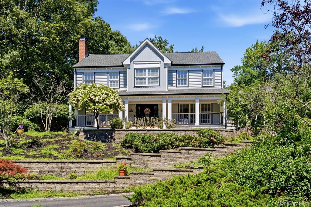 4 Jefferson Landing Circle, Port Jefferson, NY 11777