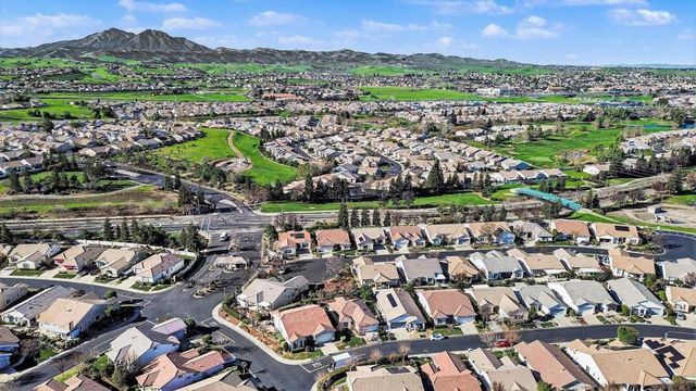 399 Earlham Way, Brentwood, CA 94513