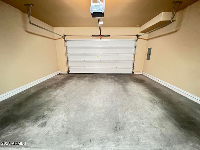 121 N CALIFORNIA Street 12, Chandler, AZ 85225