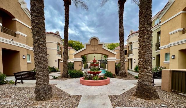 121 N CALIFORNIA Street 12, Chandler, AZ 85225