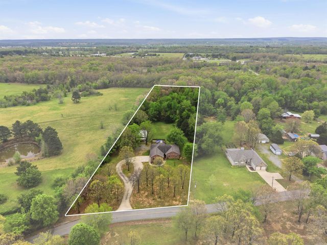 216 Carroll Road, Conway, AR 72032