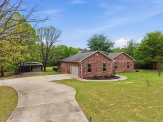 216 Carroll Road, Conway, AR 72032