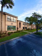 2900 S University Dr 9201, Davie, FL 33328