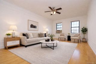 105 Garth Road 4H, Scarsdale, NY 10583