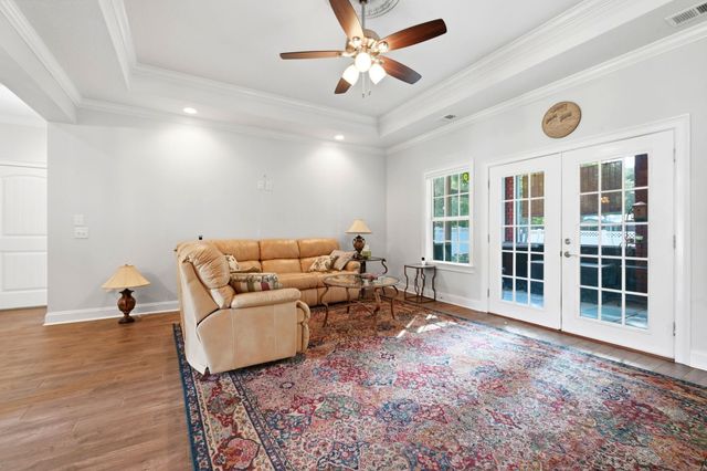 1071 Forest Dr., Conway, SC 29526