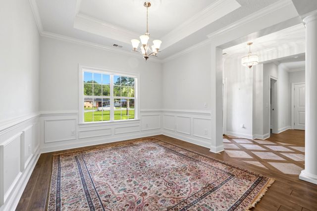 1071 Forest Dr., Conway, SC 29526