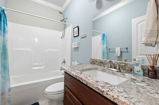 1071 Forest Dr., Conway, SC 29526