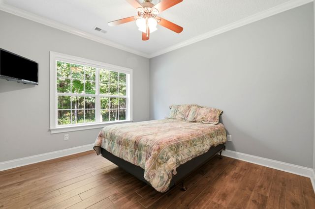 1071 Forest Dr., Conway, SC 29526