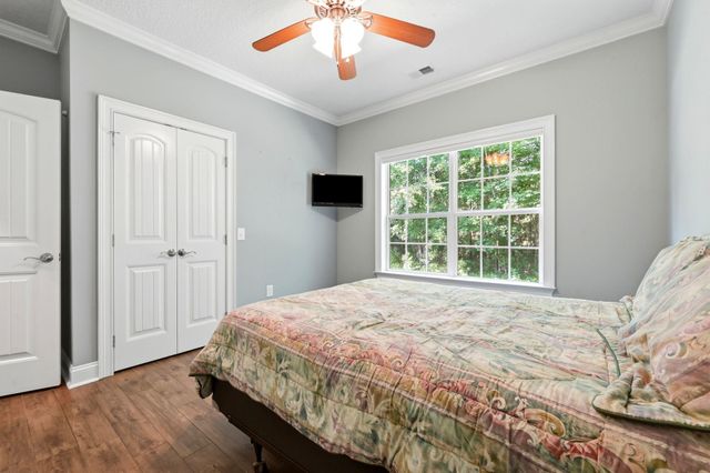 1071 Forest Dr., Conway, SC 29526