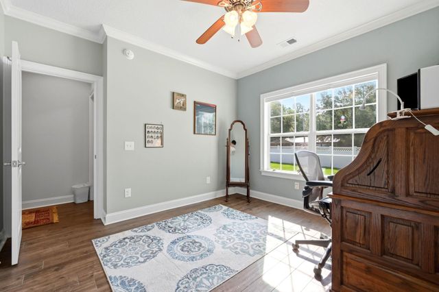 1071 Forest Dr., Conway, SC 29526