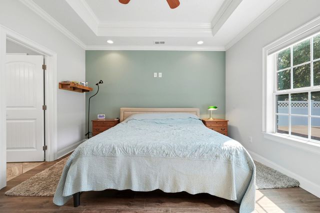 1071 Forest Dr., Conway, SC 29526
