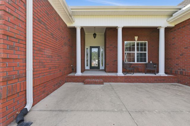 1071 Forest Dr., Conway, SC 29526