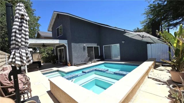 8467 Penfield Avenue, Winnetka, CA 91306