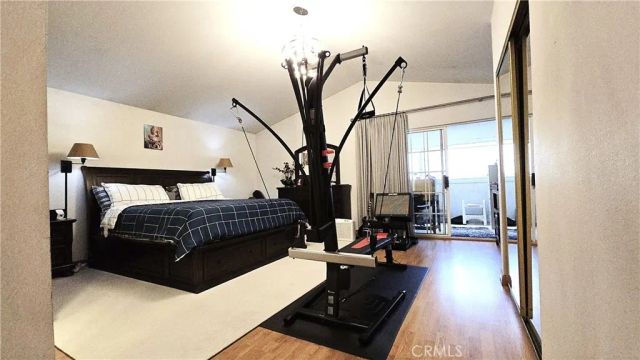 8467 Penfield Avenue, Winnetka, CA 91306