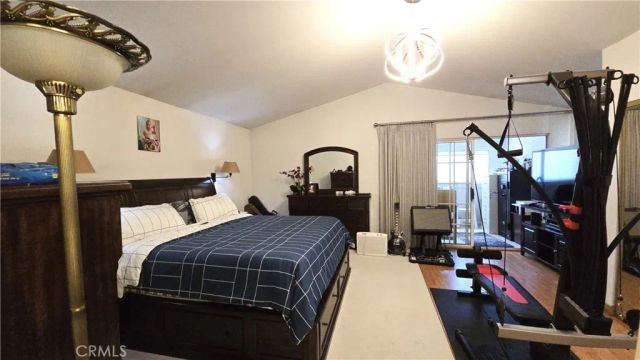 8467 Penfield Avenue, Winnetka, CA 91306