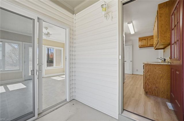 613 Royal Grant DR, Chesapeake, VA 23322