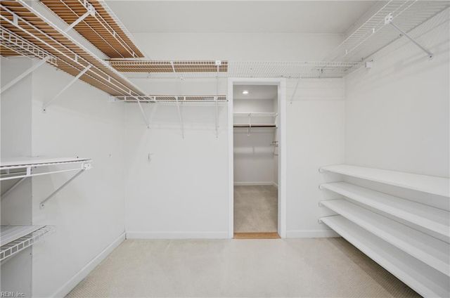 613 Royal Grant DR, Chesapeake, VA 23322