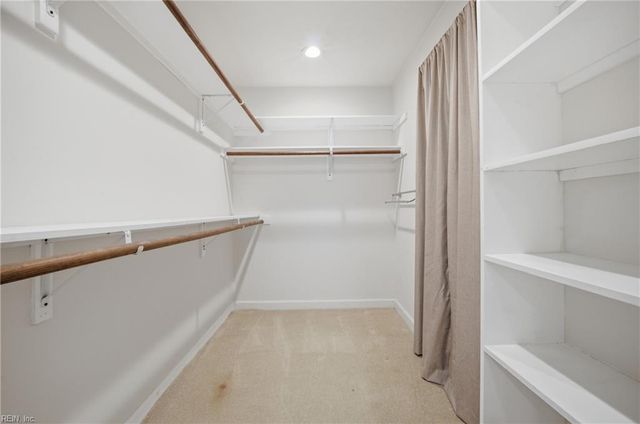 613 Royal Grant DR, Chesapeake, VA 23322