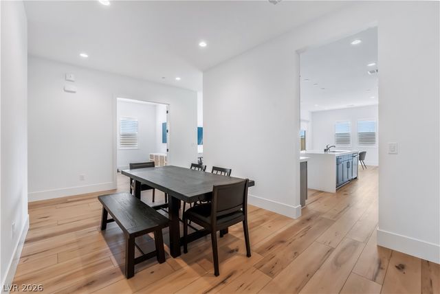 10239 Meandering Dell Avenue, Las Vegas, NV 89166