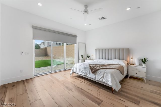 10239 Meandering Dell Avenue, Las Vegas, NV 89166