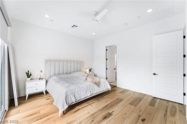 10239 Meandering Dell Avenue, Las Vegas, NV 89166