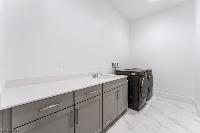 10239 Meandering Dell Avenue, Las Vegas, NV 89166