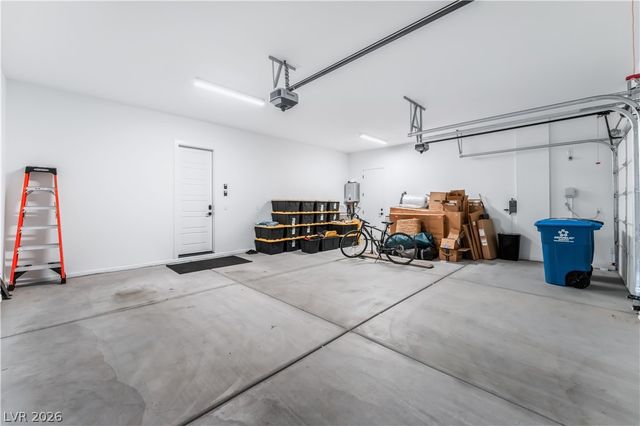 10239 Meandering Dell Avenue, Las Vegas, NV 89166