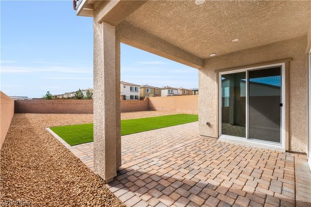 10239 Meandering Dell Avenue, Las Vegas, NV 89166