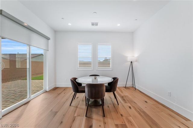 10239 Meandering Dell Avenue, Las Vegas, NV 89166