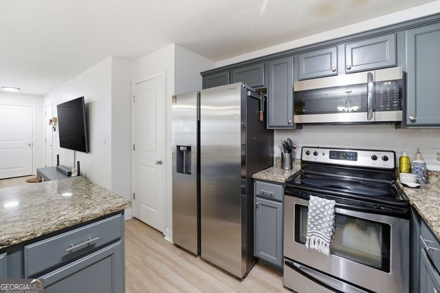 1106 Madison Lane SE, Smyrna, GA 30080