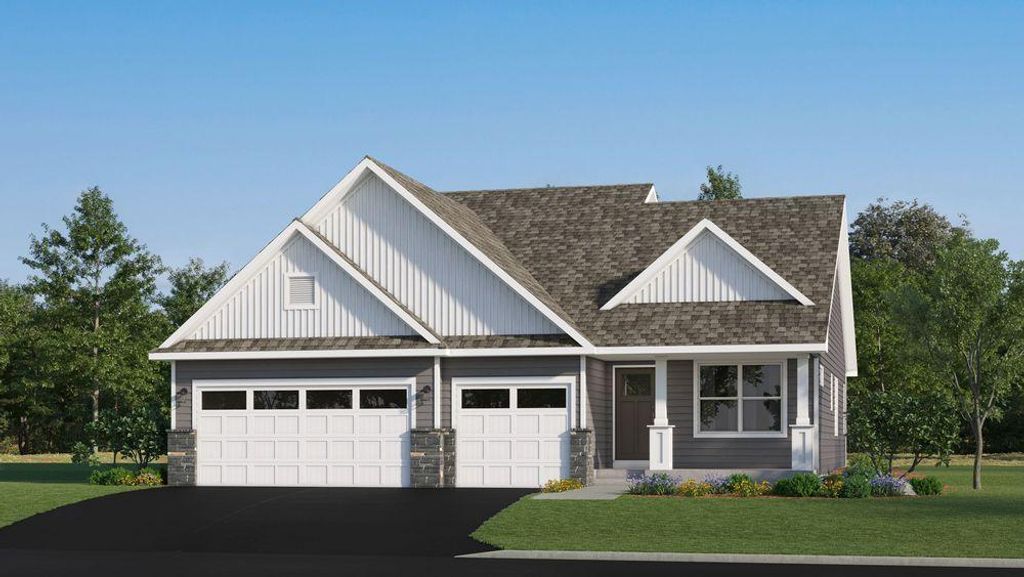 7632 40th Street N, Oakdale, MN 55128