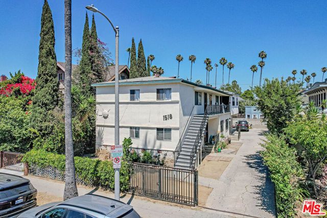 1518 S Hobart Boulevard, Los Angeles, CA 90006