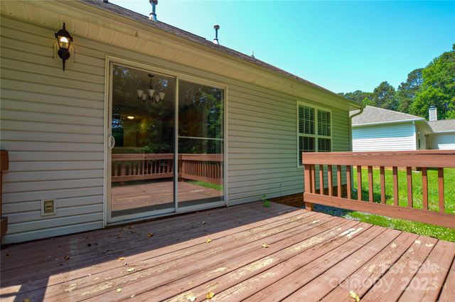 676 Rebecca Jane Drive, Mooresville, NC 28115