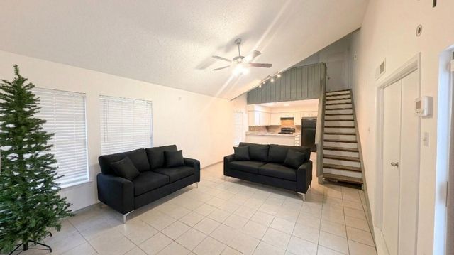 12119 Lemon Ridge Lane 121, Houston, TX 77035