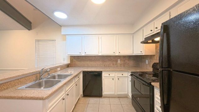 12119 Lemon Ridge Lane 121, Houston, TX 77035