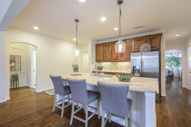 5204 Fringetree Drive, Mckinney, TX 75071