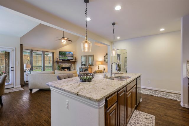5204 Fringetree Drive, Mckinney, TX 75071
